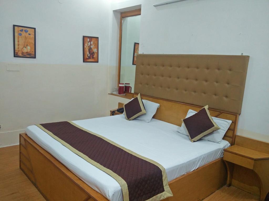 ג'איפור Hotel Savoy - Since 1951 מראה חיצוני תמונה